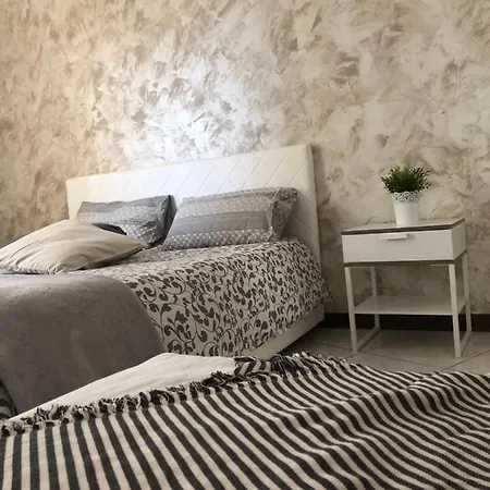La Finestra Sul Castello Holiday home *